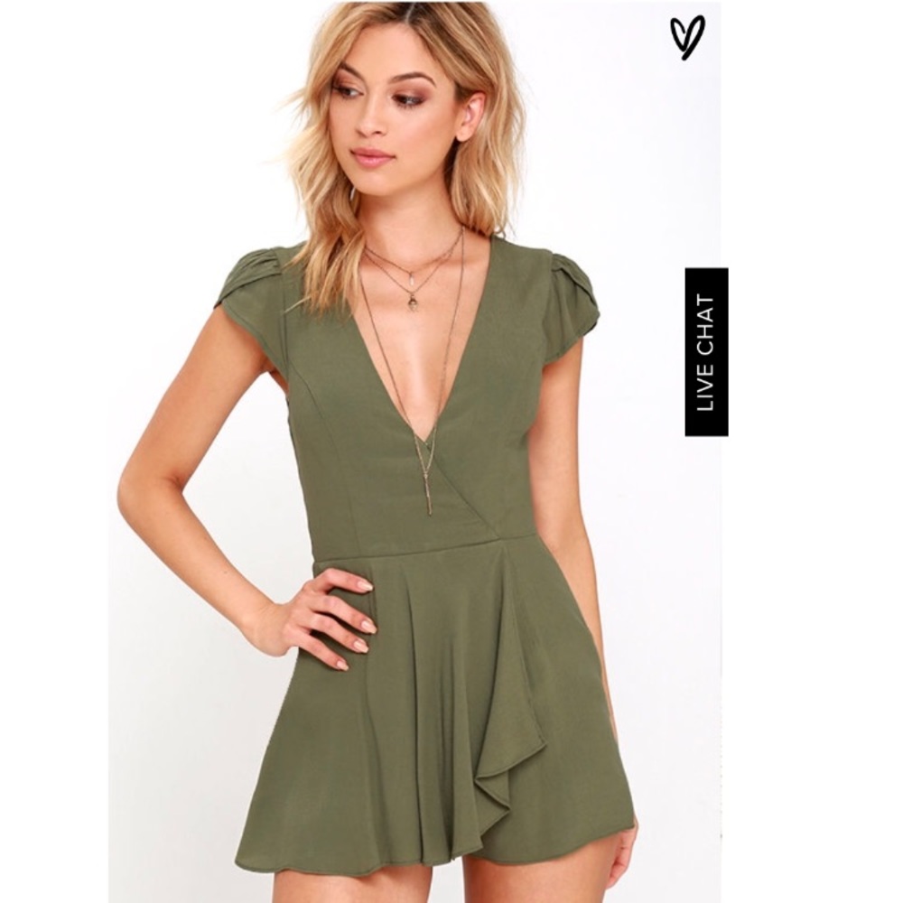 LULU’S CANDY-COATED OLIVE GREEN ROMPER
